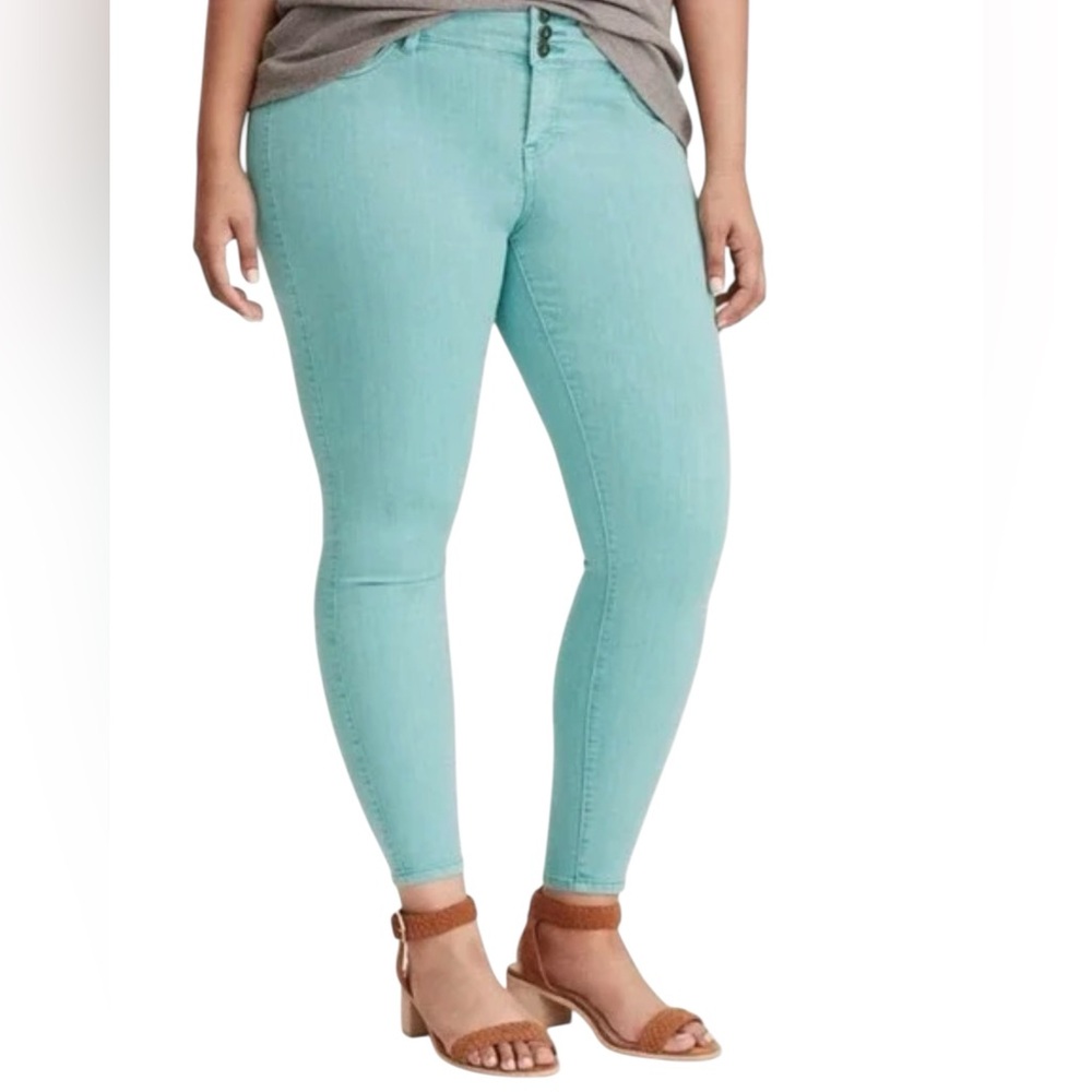 Torrid Turquoise Denim Jegging Skinny Fit Size 16R NWT